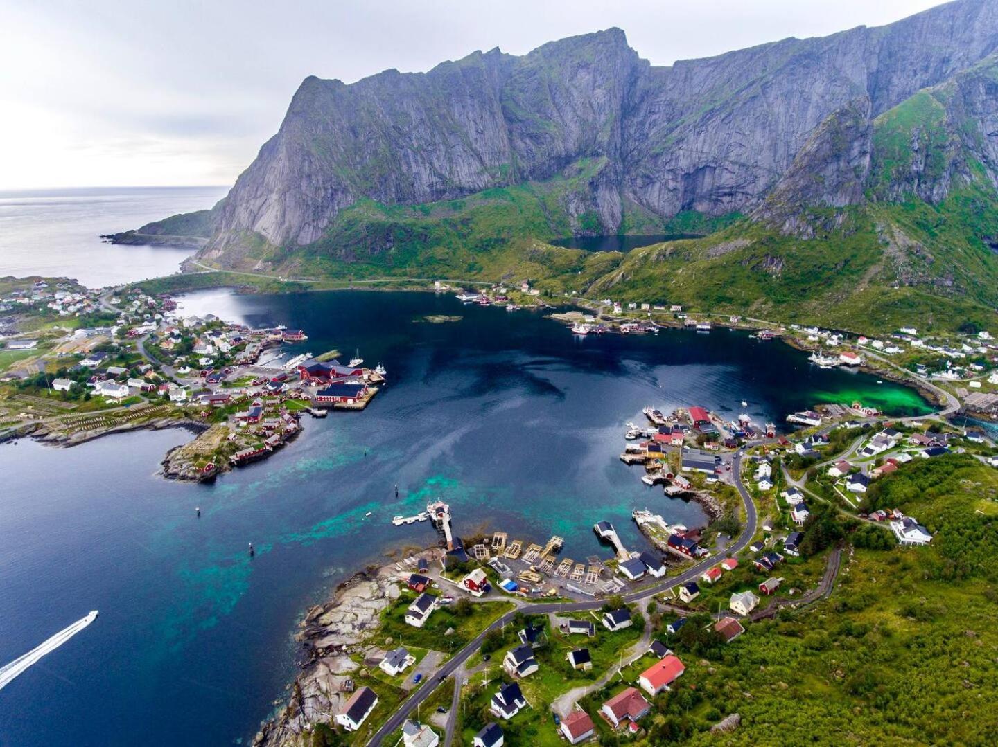 Reine Seaview Cabin Luaran gambar